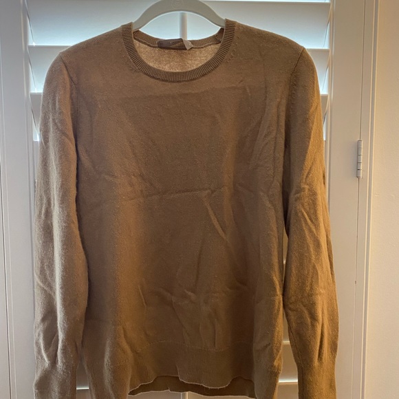 Never worn Everlane Cashmere Tan Sweater - Picture 5 of 5